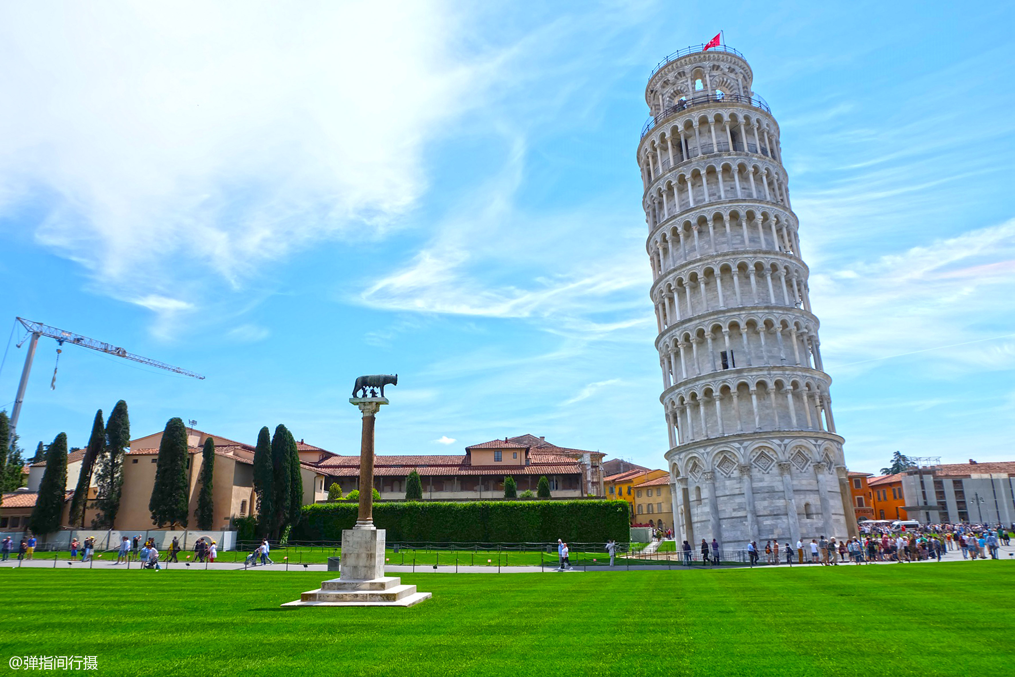 意大利最奇葩建筑，摇摇欲坠800年的“危楼”，却成最火旅游地标